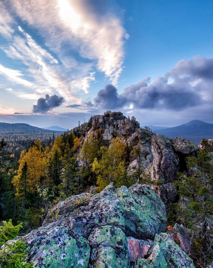 Вид на Таганай — нацпарк рядом с «Тишиной», Куса, Южный Урал